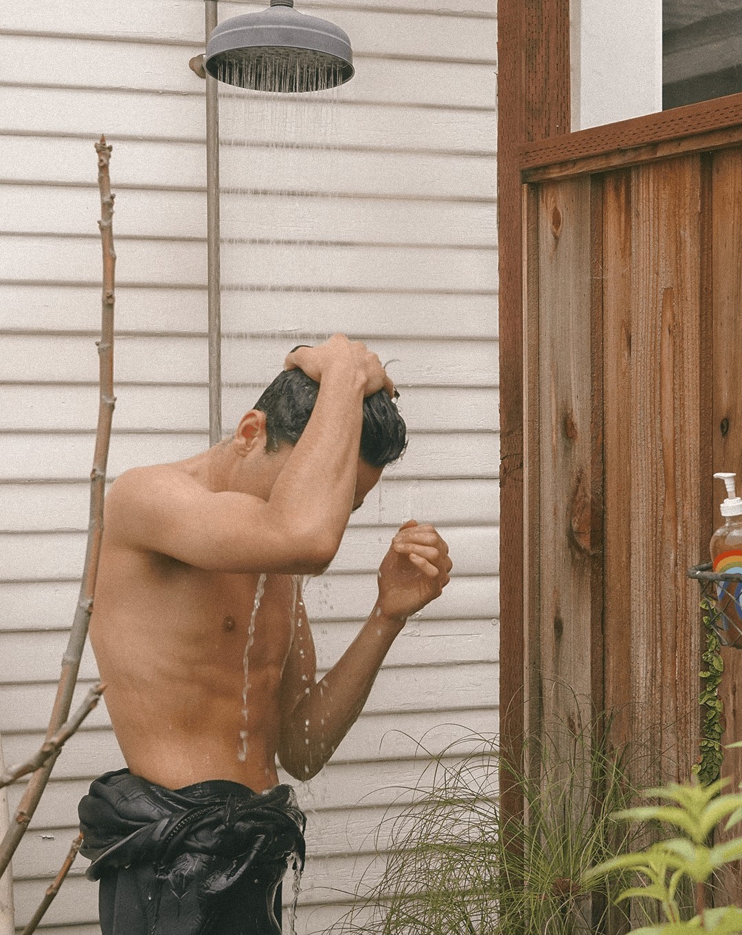 Rainbow Glass Body Wash - Image 5